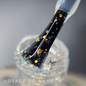 Iridescent Glitter Indie Nail Polish Set [Sparkling Alps] sparkling toppers to complete your manicure