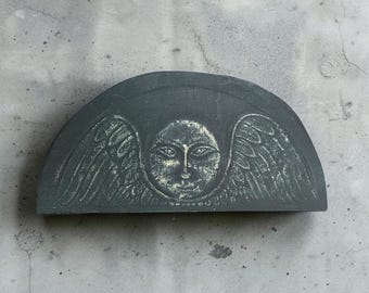 Colonial Gravestone Reproduction: Kiln-Fired Clay Angel Effigy - Milford, CT