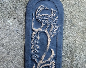 1700's Colonial Gravestone Art - Death Positive - Mother and Child Burying Ground - Bird and Tree, Plant Carving