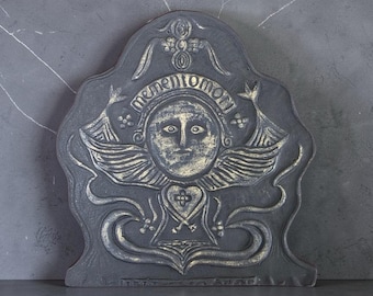 Memento Mori Gravestone Art: 1700's Vermont Winged Effigy Pottery