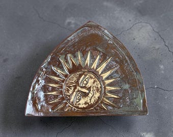 Sadness of the Setting Sun - 1700's Astronomy Carving on Child's Grave - Alternative to Gravestone Rubbing - Grief and Mourning Art
