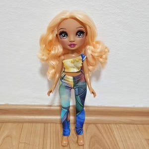 Atuendo para muñeca Rainbow High/Shadow High