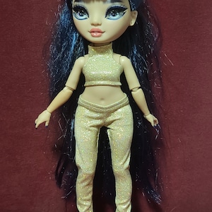 Outfit für Rainbow High/Shadow High