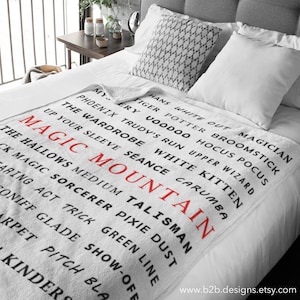 Magic Mountain Vermont Trails, Skiing Throw Blanket, Cozy Fleece Blanket, Modern Winter Decor, Ski Decor, Ski House Lodge Decor, Skiing Gift