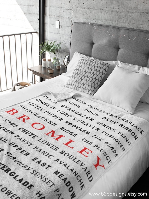 Bromley Ski Trails Vermont Cozy Fleece Throw Blanket Modern Bedroom Decor Ski House Lodge Decor Ski Blanket Skiing Gift Vermont Decor Etsy UK