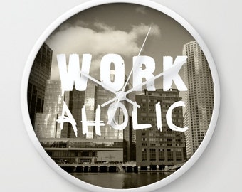 WORKaholic, Foto Wanduhr, Schwarz Weiß, Retro Uhr, Home Decor, Büro Wanduhr, Wohnaccessoire, Büro Deko, Urban Living