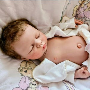Realistic Silicone baby custom made doll