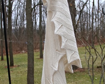 knitted shawl White Swan