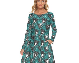 Spooky kinda love All over print women's crew dress with pockets