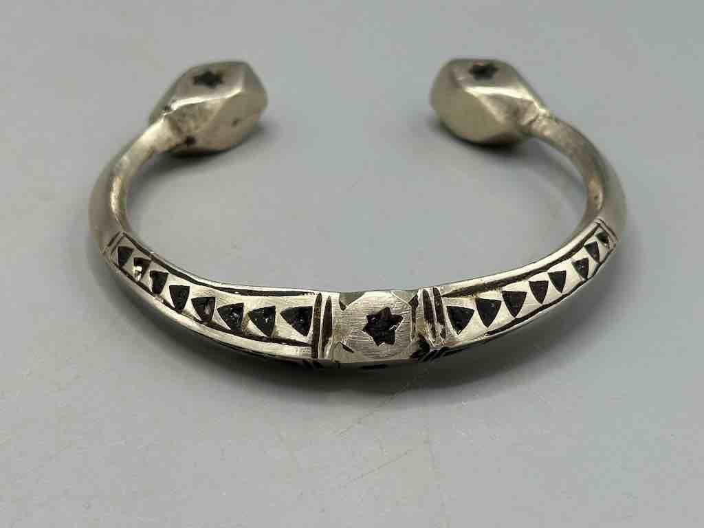 Heavy Tuareg Coin Silver Inlaid Bracelet - Etsy