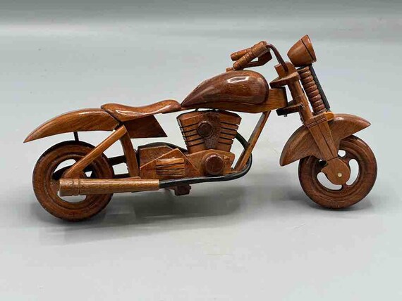手作り木製おもちゃのバイク - ベトナム - Etsy 日本