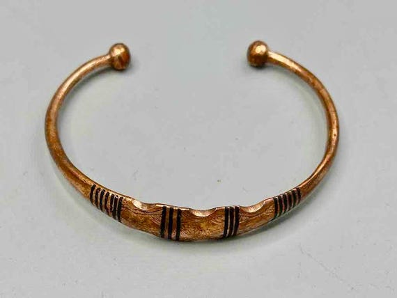 Tuareg Multiple Stripe Inlay Indented Sides Etche… - image 4