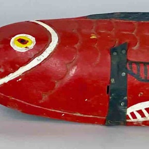Escultura de marioneta de pez rojo de tamaño mediano de Bozo / 24"