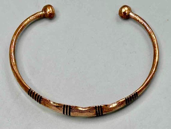 Tuareg Multiple Stripe Inlay Indented Sides Etche… - image 9