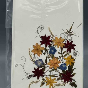 Handgemaakte geperste wenskaart met gedroogde echte bloemen - Floral Corner