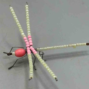 ビーズワイヤー装飾 アフリカの小さな3色のトンボ昆虫