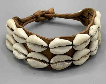Double Line Cowrie Shell Solid Color Leather Clasp Bracelet - 5 Colors
