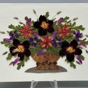 Cartão-presente pequeno de flores reais secas prensadas à mão - buquê floral