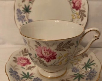 Vintage Rare Verona Pattern by Queen Anne Bone China Footed Teacup Trio, Teacup Saucer and Dessert Plate- Made in England