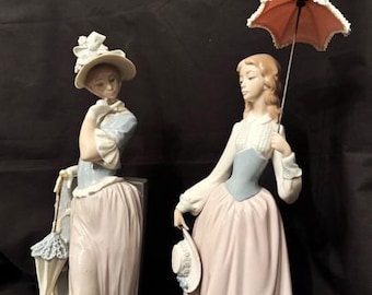 Vintage Rare Lladro Figurine Woman in Aesthetic Pose