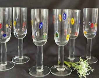 Juego de dos copas de champán vintage Leonardo Millefiori estilo Murano, cristal artístico italiano, fabricadas en Italia.