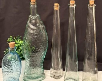 Botella vintage con forma de pez - Botella de vidrio azul medio para amargo de pescado - Botellas de vidrio transparente delgadas con corcho, estilo y tamaño variados - Coleccionable - Decoración del hogar