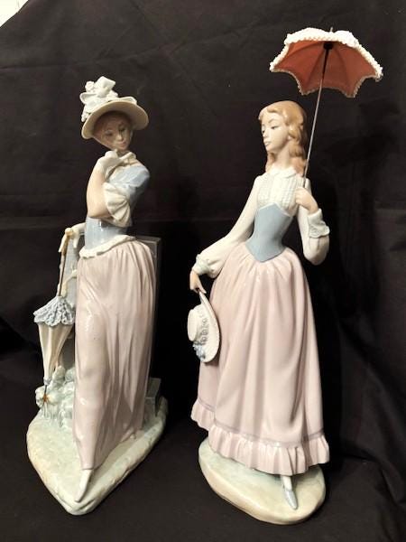 美品　LLADRO Lladro Promenade Victorian Lady with Parasol Figurine 8 3/4