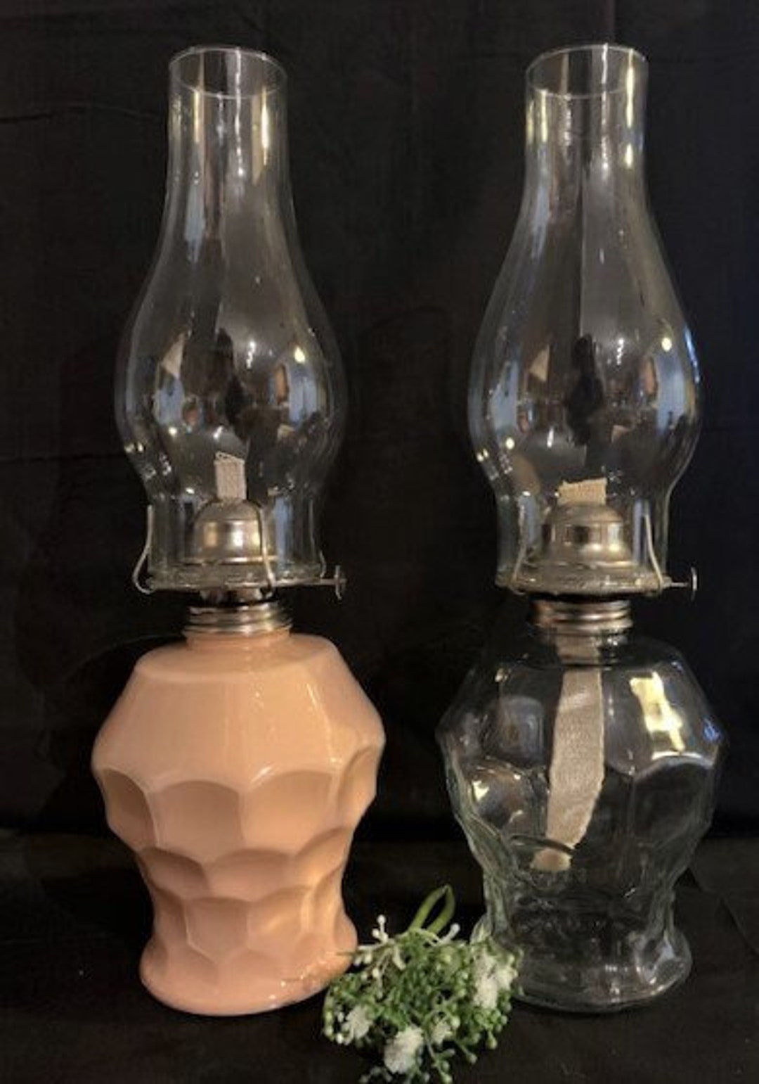 Vintage Variety Kaadan LTD Clear and Peach Glass Honeycomb Oil