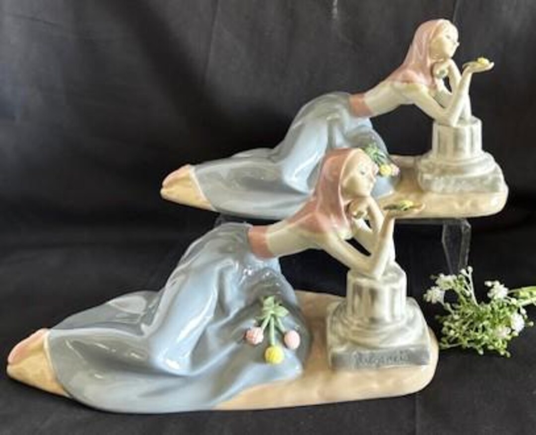 Vintage Porcelain Figurine 