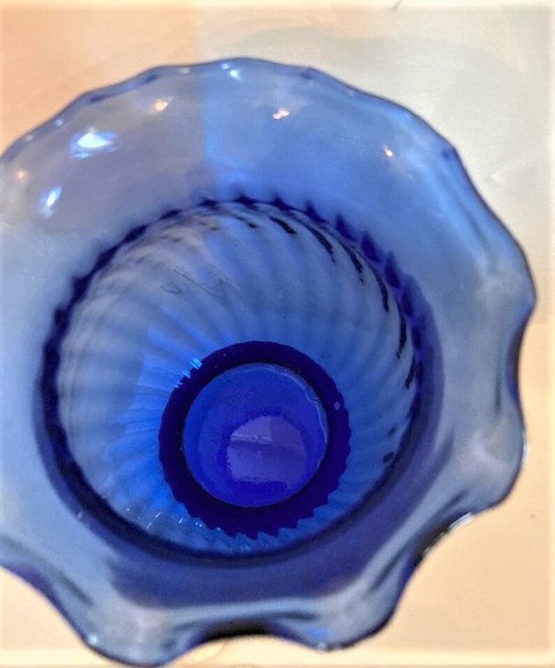 Vintage ANCHOR HOCKING Cobalt Blue Swirl Pattern & Scalloped | Etsy Vintage Swirl Patterns