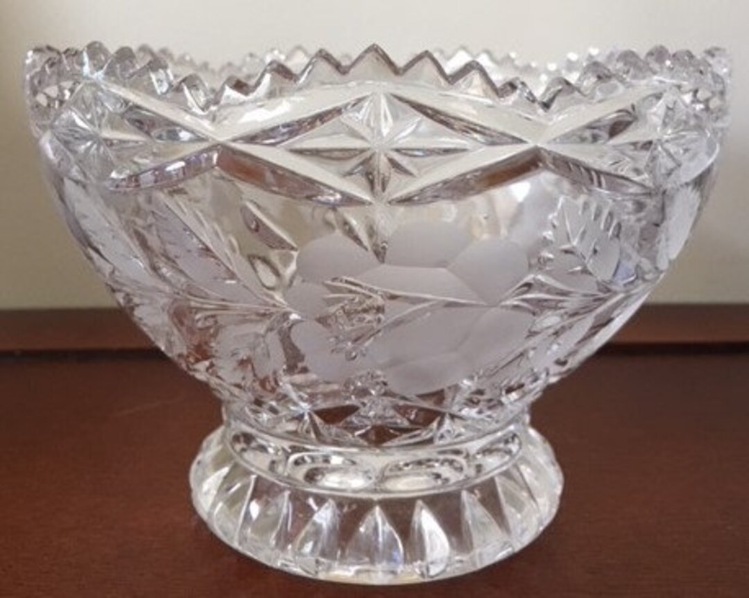 Vintage 24 Lead Crystal Zajecar Bowl Vase With Scalloped Edge and