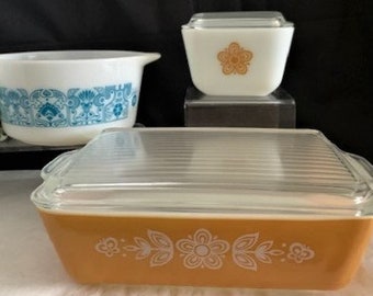 Vintage Pyrex Butterfly Gold Refrigerator Casserole Dish w/Lid 501/503 & Pyrex Horizon Blue Casserole- 473-Made in USA
