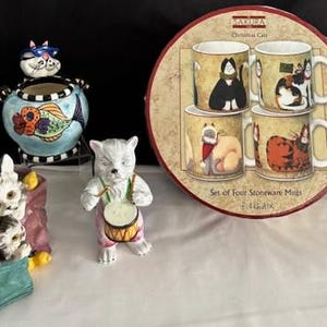 Vintage Katzenliebhaber Variety Figur-Sakura 4er-Set Mug-Swak Clancy Keramikkatze Votiv/Kerzen-Napco-Katze w/Trommler-Harz Persische Katze/Kätzchen