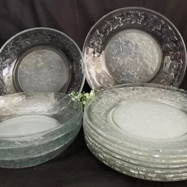 Vintage Princess House Fantasia Crystal Dinner Plate Frosted Center Pointsettia and Pasta Bowls-Discontinued-Replacement
