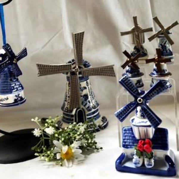 Vintage Norelco Delfts Blauw Hand Painted Porcelain Windmill 1964--Delft Salt and Pepper Shaker-Delft Blue Small Windmill Ornament-Rare