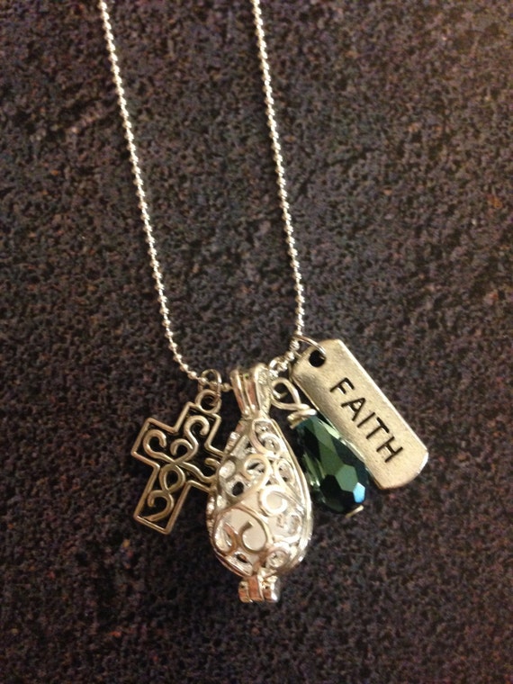 Faith Cross Essential Oil Diffuser 