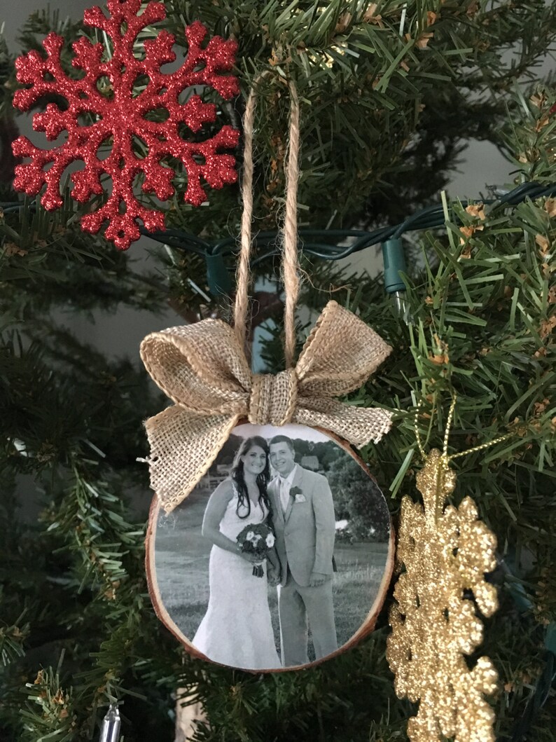 Custom Photo Ornament, Wood Slice Ornament, Wood Slice Photo Ornament, Wedding Favors, Wedding Ornaments, christmas ornament, rustic decor 