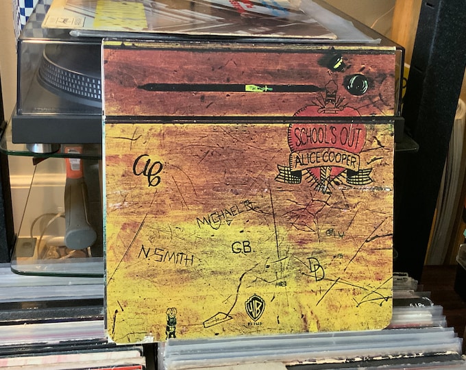 Alice Cooper “School’s Out” Classic Record Album