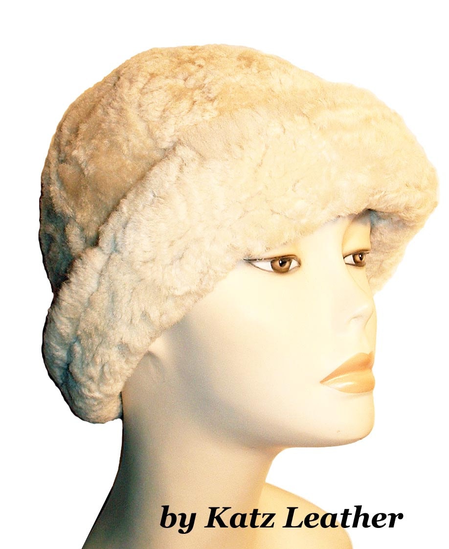 NEW White Vintage Retro Round Sheepskin 