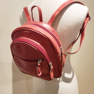 Petit sac à dos en cuir rouge amarante pour femme par Katz Mini sac à main rose foncé en cuir véritable rouge cerise fait main cadeau pour femme