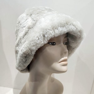 NEW White Sheepskin Bucket Hat Vintage Retro Shearling Fur Hat Real KATZ Leather warm winter hat