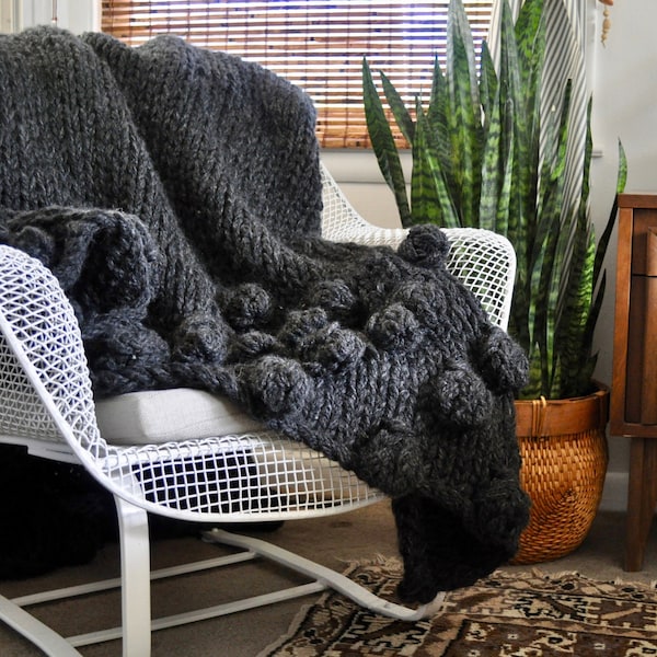 Giant Chunky Knit Bobble Blanket Knitting Pattern | Modern Knitting Pattern | Easy Knit Blanket Pattern | Knit Baby Blanket Pattern