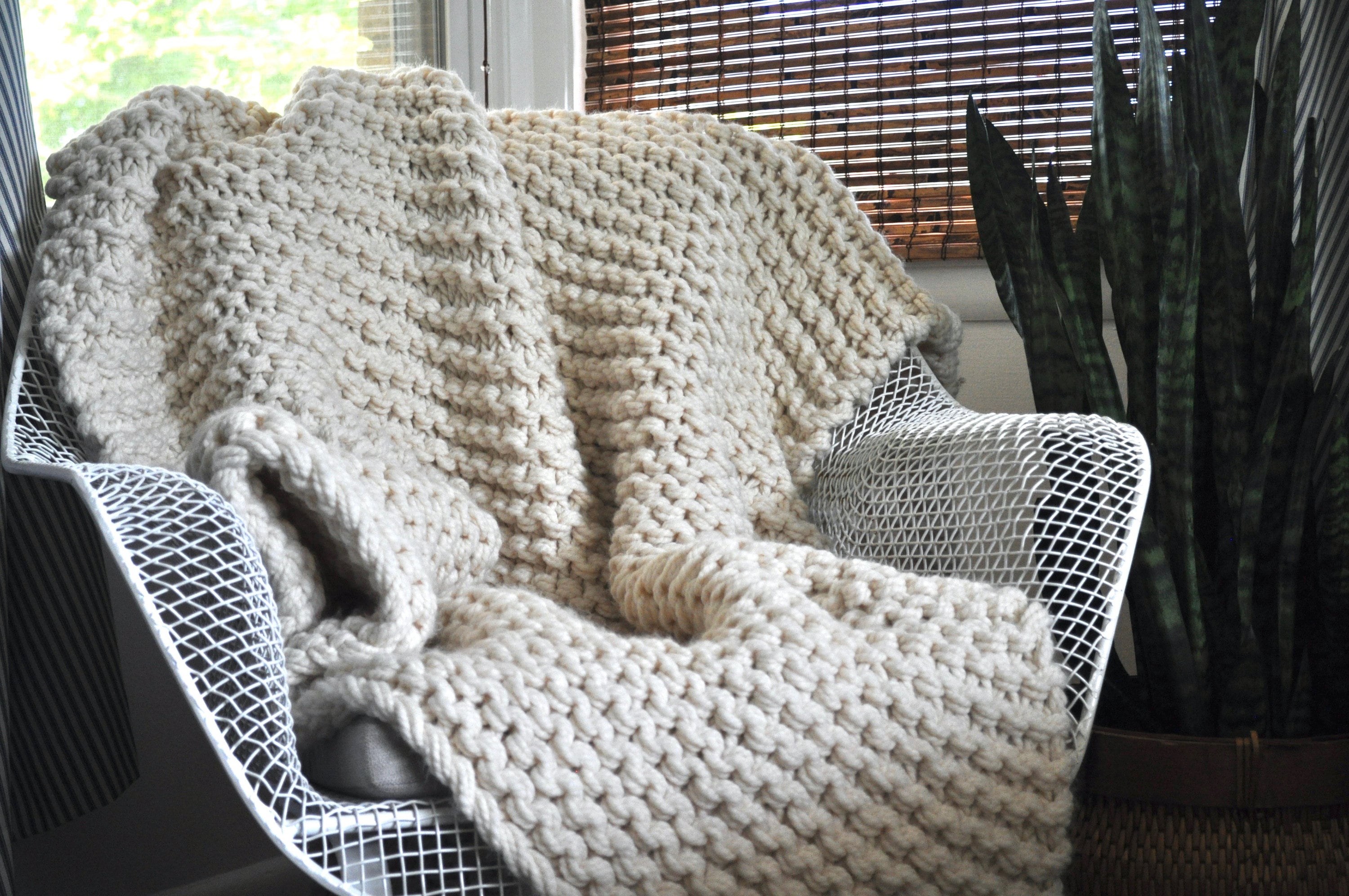 Chunky Knit Blanket Pattern – Handy Little Me Shop