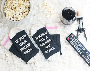 Wine Sock - If you can read this sock - Mothers Day - Birthday for her - bring me wine sock - Birthday Gift - Gift for Mom - beer sock - Mom