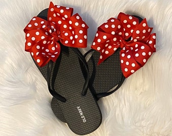 polka dot flip flops