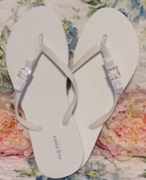 Bridal Flip Flops Wedding Bridesmaid Gift Bridal Party Etsy