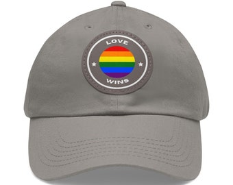 Gorra de papá con la bandera arcoíris "Love Wins" - Orgullo LGBTQ