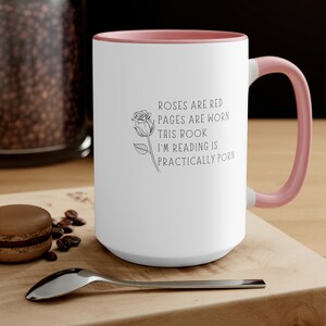 Smut Leser Tasse | Rosen sind rote Tasse | Lustiges Geschenk für Romantik Leser Bild 4