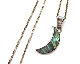 Vintage Sterling Silver Iridescent Abalone Crescent Moon Pendant on 18&quot; chain
