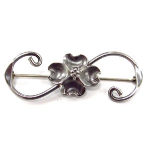 Vintage Sterling Silver Simple Stylized Dogwood Blosson Flower Pin Brooch, Stuart Nye